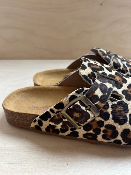 clogs - leopardo