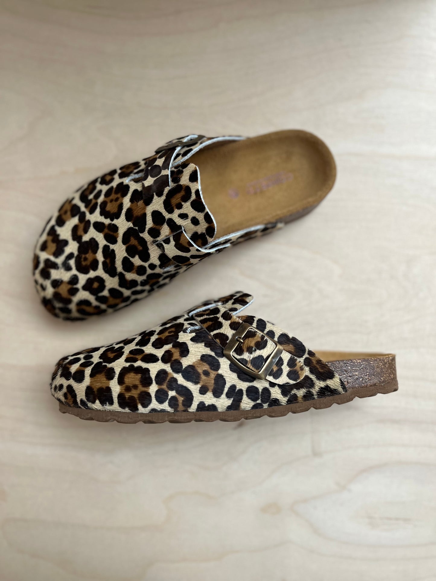 clogs - leopardo