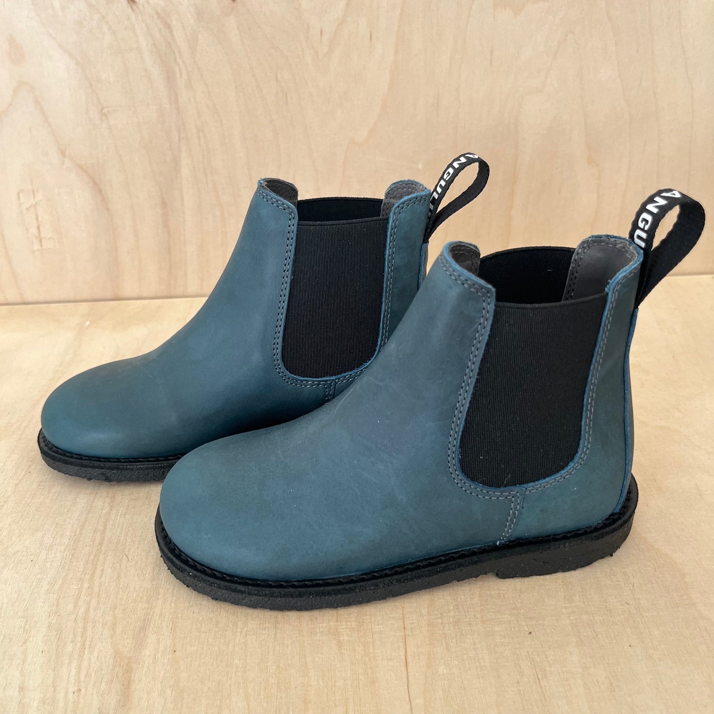 boot - gevet leder - teal - zwarte zool