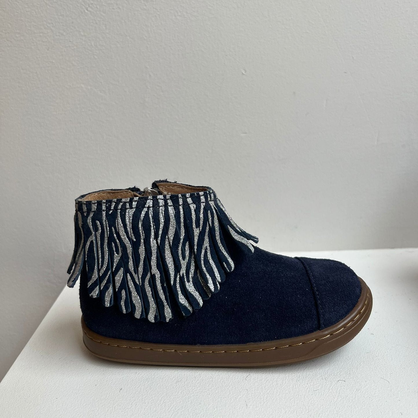 boot, donkerblauw met zebradetail